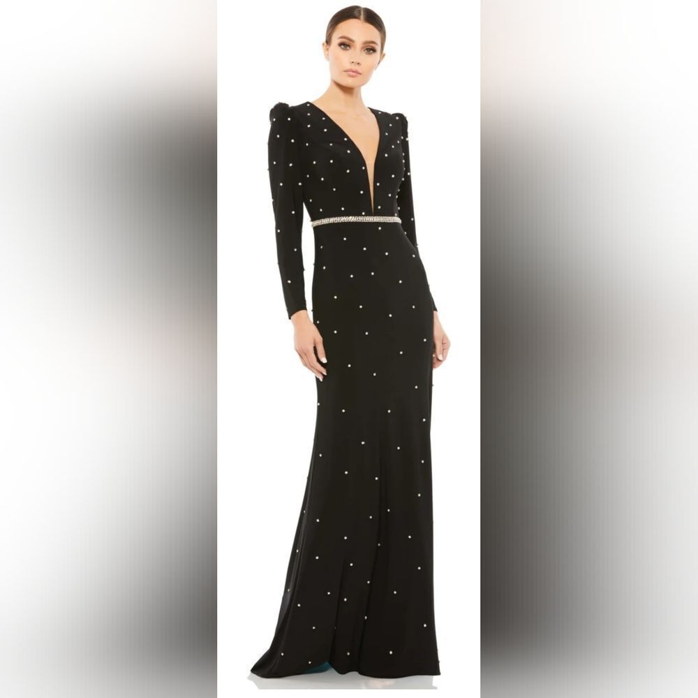 Mac Duggal 67874 JEWEL ENCRUSTED PLUNGE NECK LONG SLEEVE GOWN NWT size 10 Black